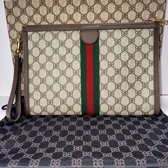 SALE 9/30
Authentic Balenciaga X Gucci The Hacker Project Web Wristlet Clutch BB - Picture 5 of 9